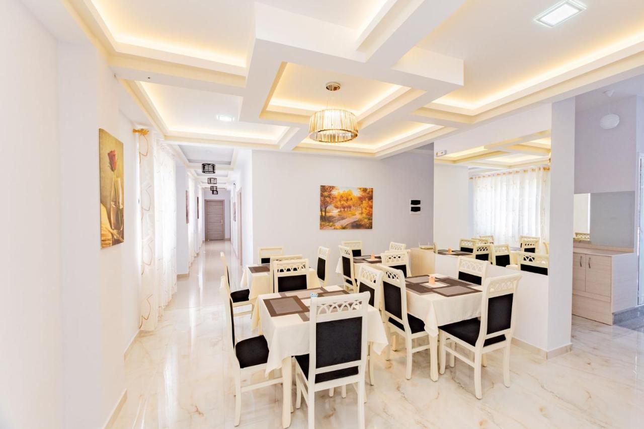 The City Gate Hotel ساراندا المظهر الخارجي الصورة